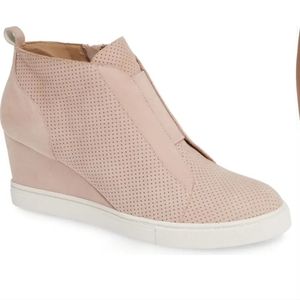 8.5 Linea Paolo Light Baby Pink Felicia Wedge Sneakers